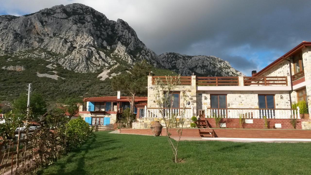 Tas Avlu Butik Otel Karaburun  Exterior foto