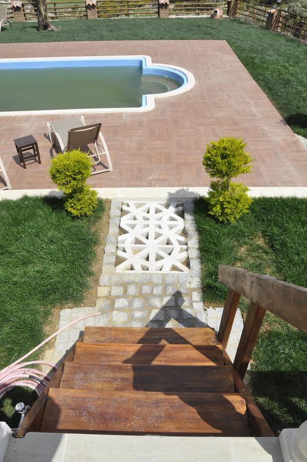 Tas Avlu Butik Otel Karaburun  Exterior foto
