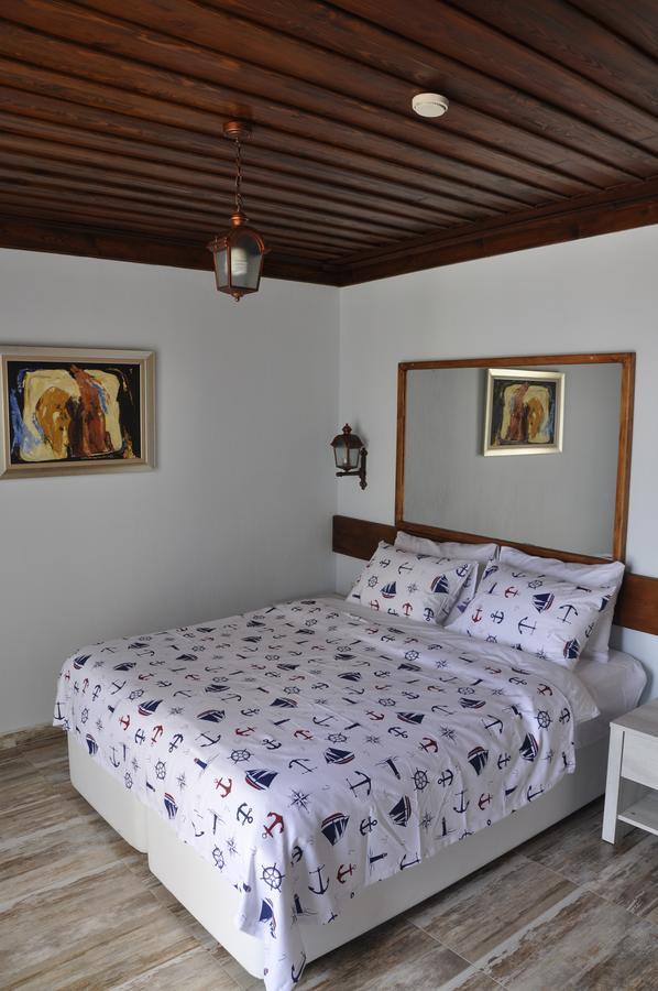 Tas Avlu Butik Otel Karaburun  Exterior foto